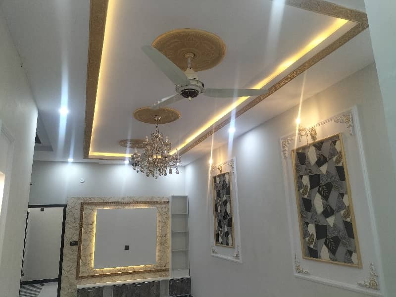 4 Marla brand new house For Sale in hamza towne phase 2 good lotion 6