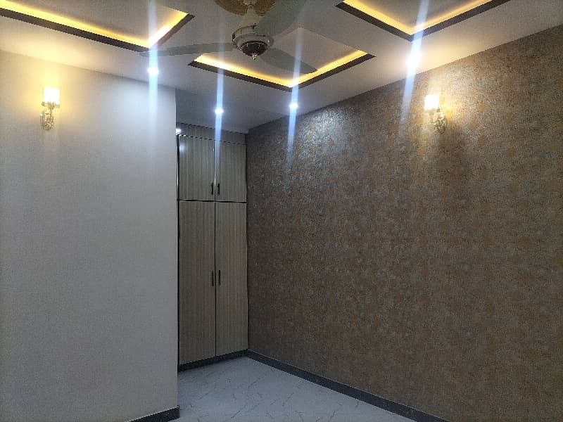 4 Marla brand new house For Sale in hamza towne phase 2 good lotion 10