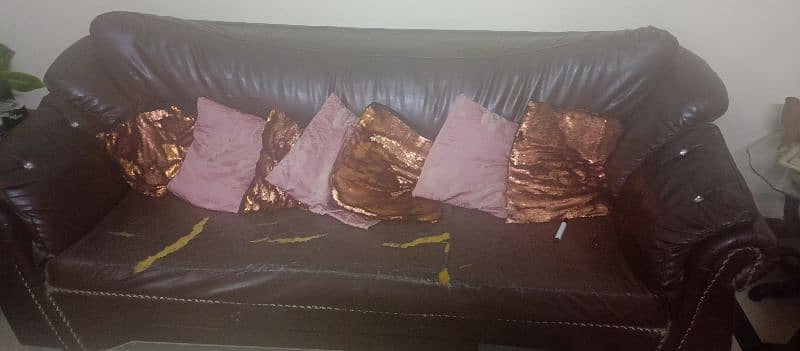 sofa set with 2 combed 4