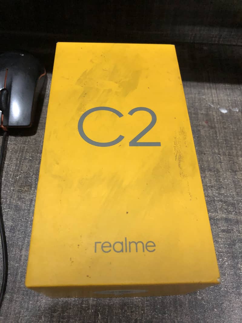 Realme C2 and OPPO A37 2