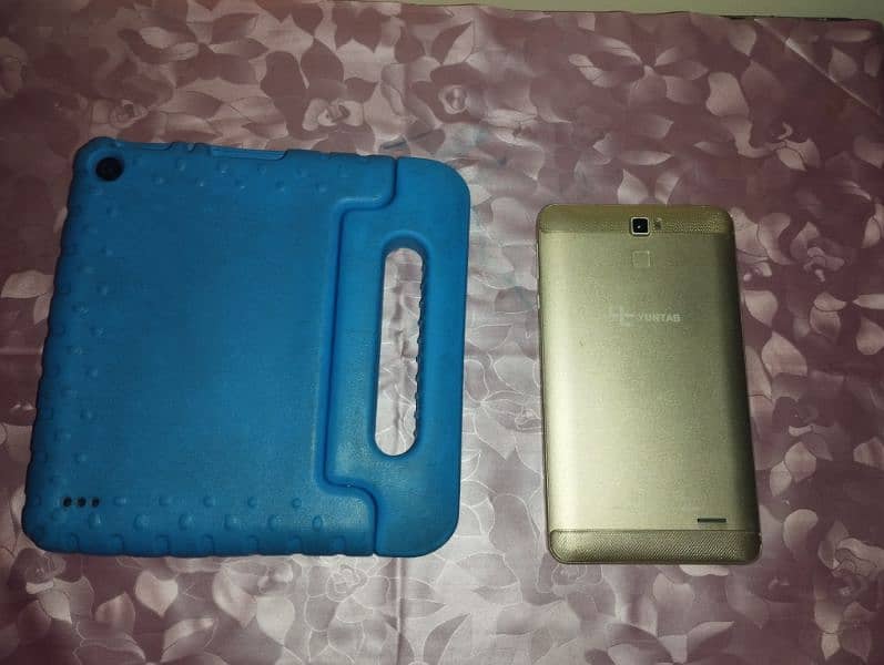 2 Tablet for sale Amazon and Yuntab final 10,000 1