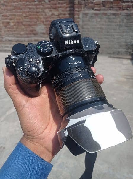Nikon Z5 With 24-70F4 Lens 1