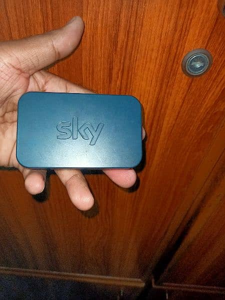 Sky wifi, wireless Connector mini 5