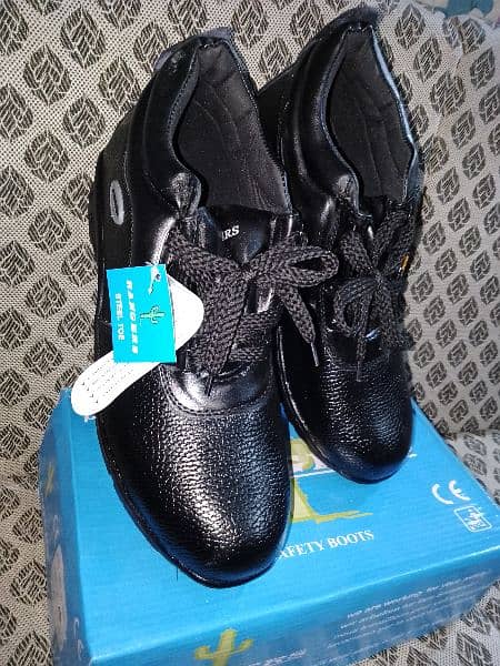 Brand New Rangers Safety Boots for Sale - Sizes 44 and 46 Available 1