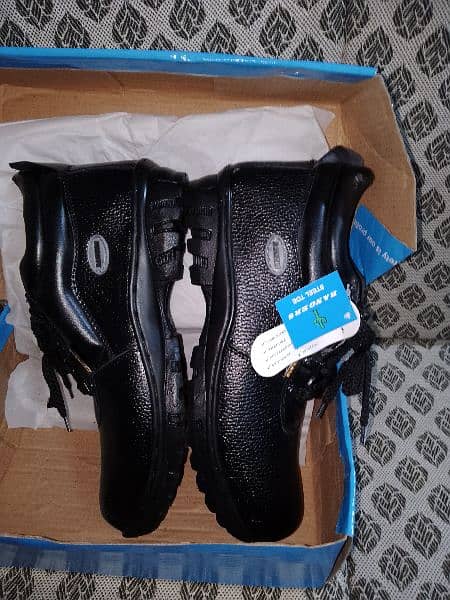 Brand New Rangers Safety Boots for Sale - Sizes 44 and 46 Available 3