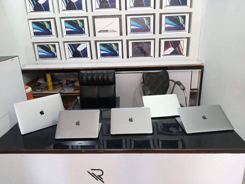 APPLE MACBOOK PRO 2012 TO 2024 ALL MODEL AVAILABLE 10/10 CONDITION 2