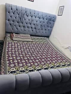 wood with walvet gray king size bed with 2 sight tables