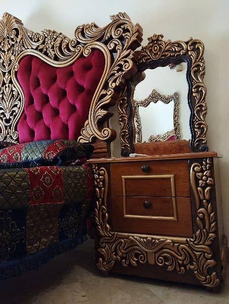urgent sale new royal chanioti room furniture 6