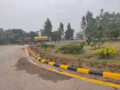 Get Your Dream Good Location Residential Plot In LDA City Lahore 0