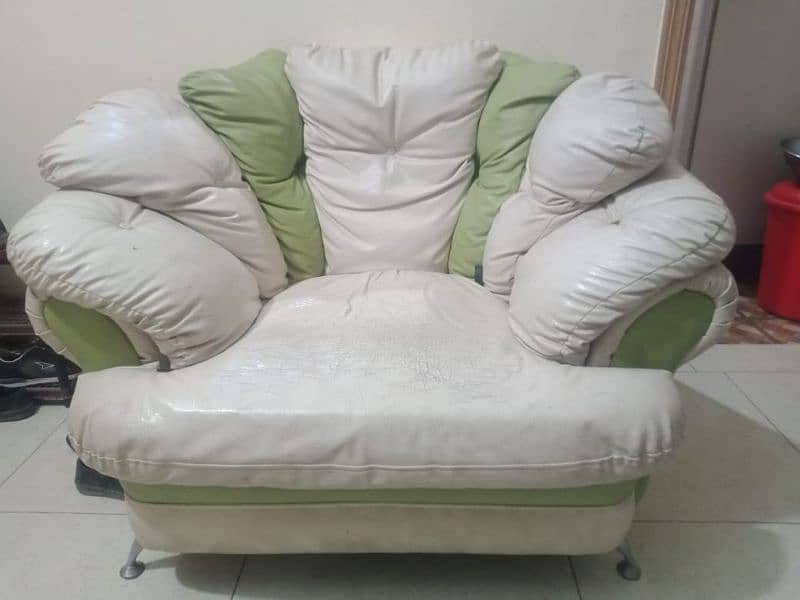 5 seater dubai 2 sofa set for sale 1