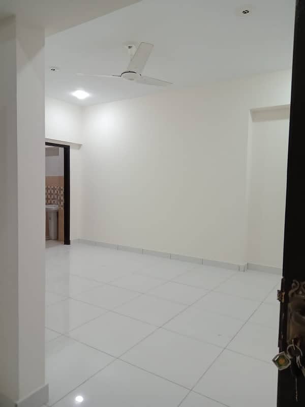 3 bed dd brand new flat available for Sale in Rana Residency gulistan e jauhar block 16 4