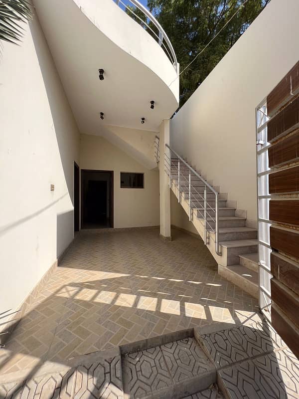 Falaknaz villas 120 sq yards single story banglow For sale 1