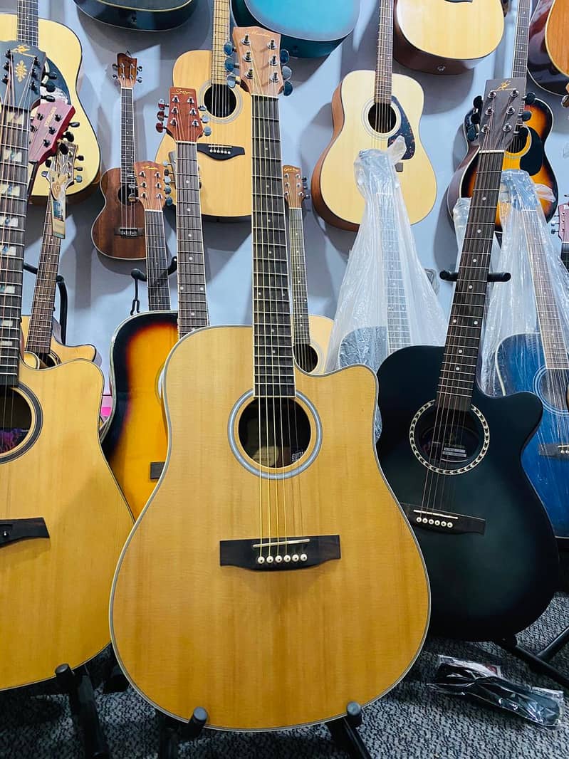 Acoustic bignners professhional guitars Violins Ukuelels Musical store 17