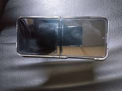 Samsung Galaxy Z flip 4
Non PTA