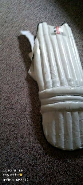 Cricket kit for sale 3