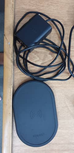 Wireless charger ubiolabs