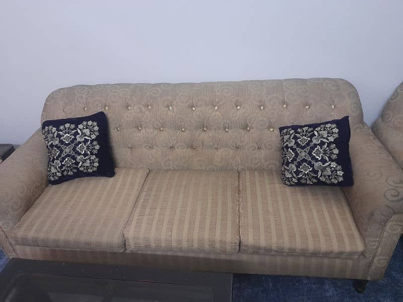 Sofa Set 5 seater with center table 1