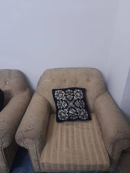 Sofa Set 5 seater with center table 2