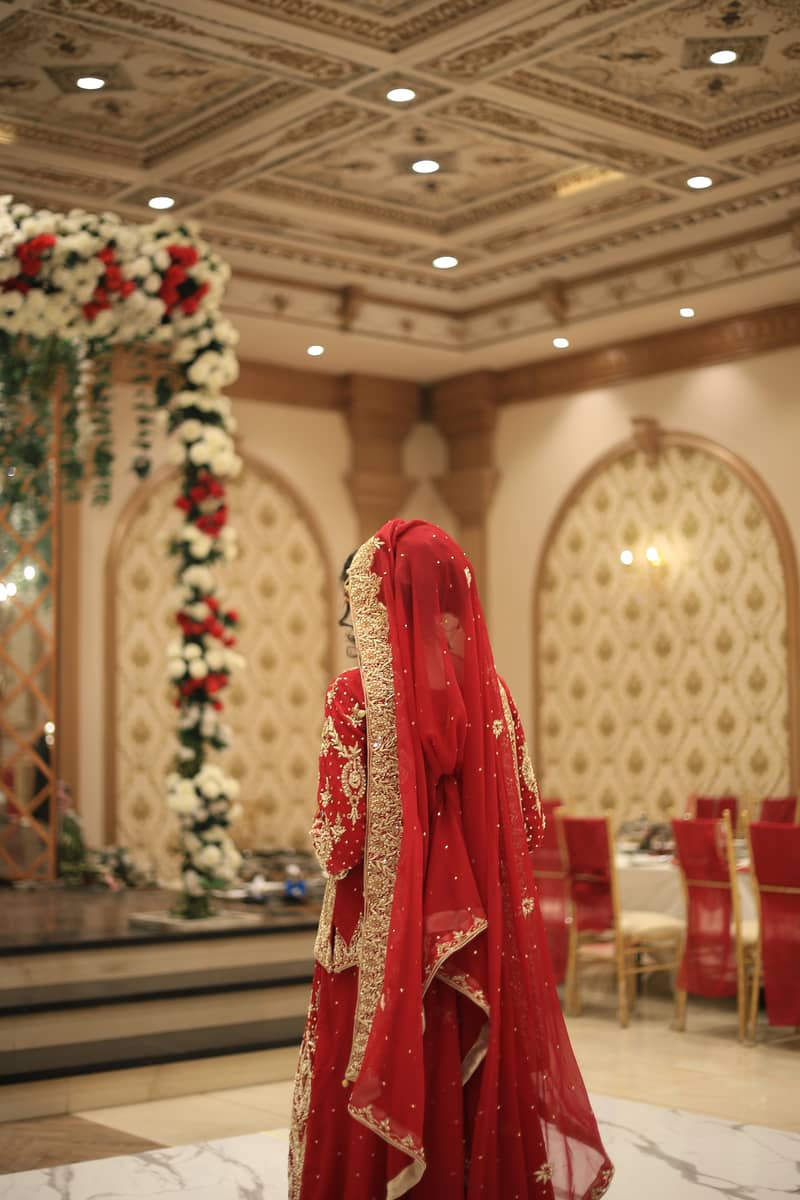 Red Barat Lehenga | Libas e khas | Lahore heavy bridal lehnga sale 3