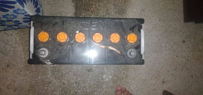 UPS WITH AGS BATTERY new with negotiable price 19 plates SP-150 4