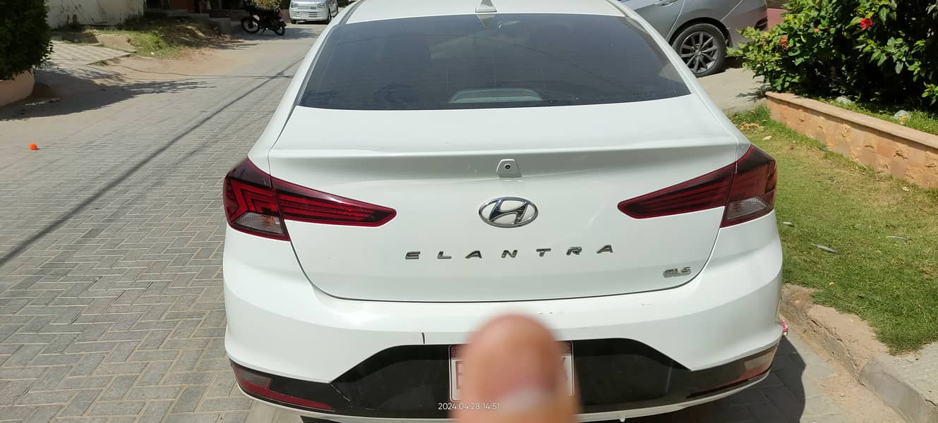 Hyundai Elantra GLS 2021 17