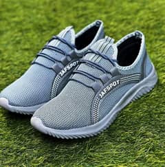mens casual breathable fashion sneakers ,grey for delivery