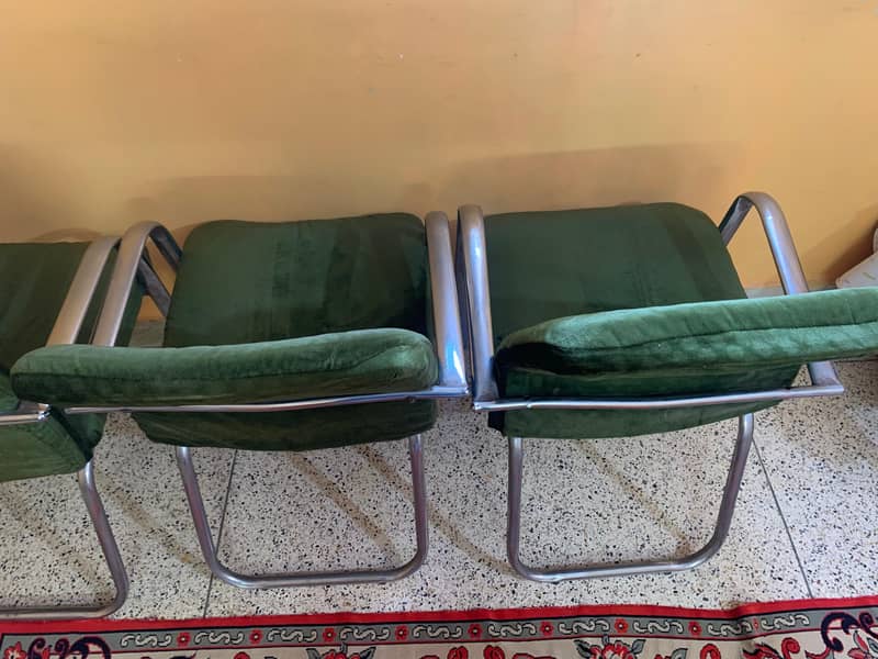 A set of four chairs for sale for pkr 9500 4
