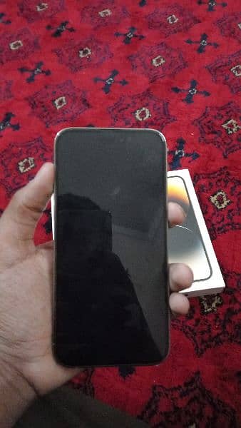 iphone 14 pro max jv 2 56  golden colour 1 mnth used 99 hlth 10 /10 cd 4