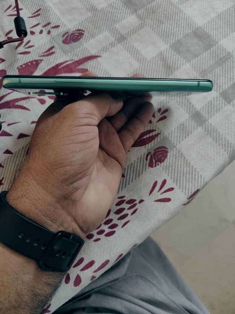 OnePlus 8T (12GB/256GB) - Global Edition 4