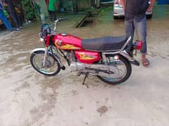 Honda 125 for sale in good condition model 2021