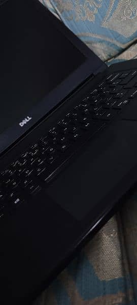 Dell Laptop core i7 generation 7th 9