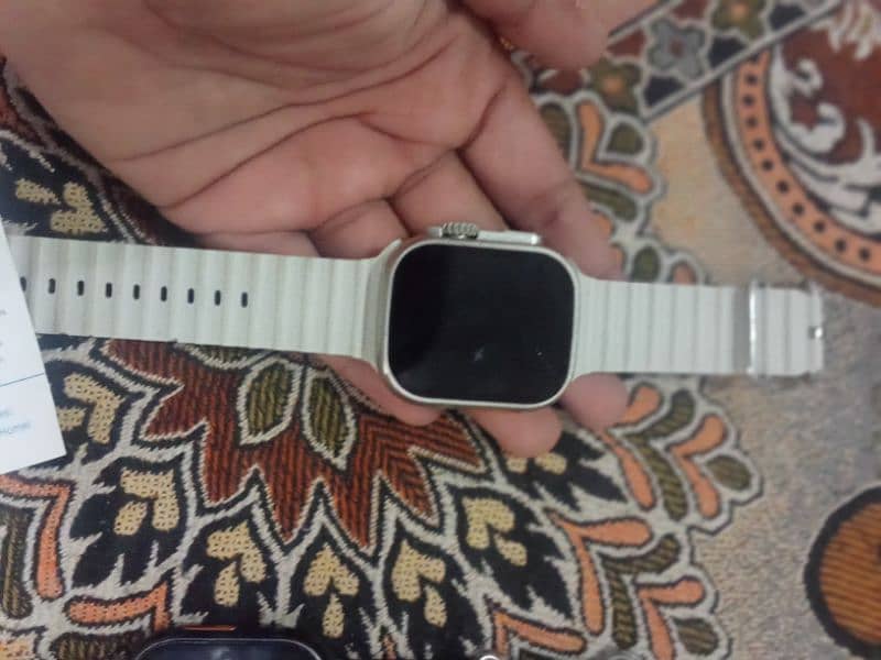 just one month used. . . ik charger ha. . . . . . 3
