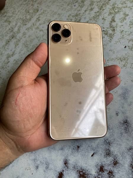 IPHONE 11pro max 256gb pta approved 1