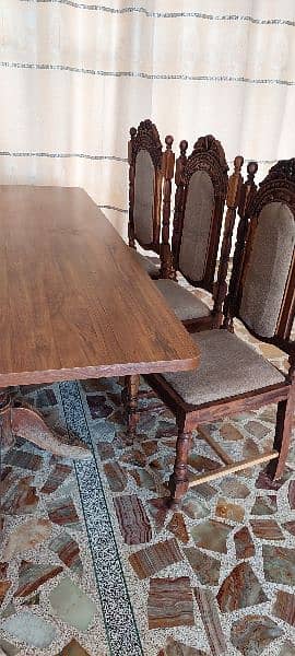 Chinioti Dining Table & Chairs 2