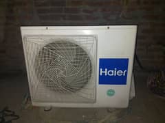 1.5 ton inverter a. c used like new