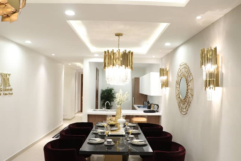 Pearl One - Fully Furnished Luxury Apartment Gulberg III 21