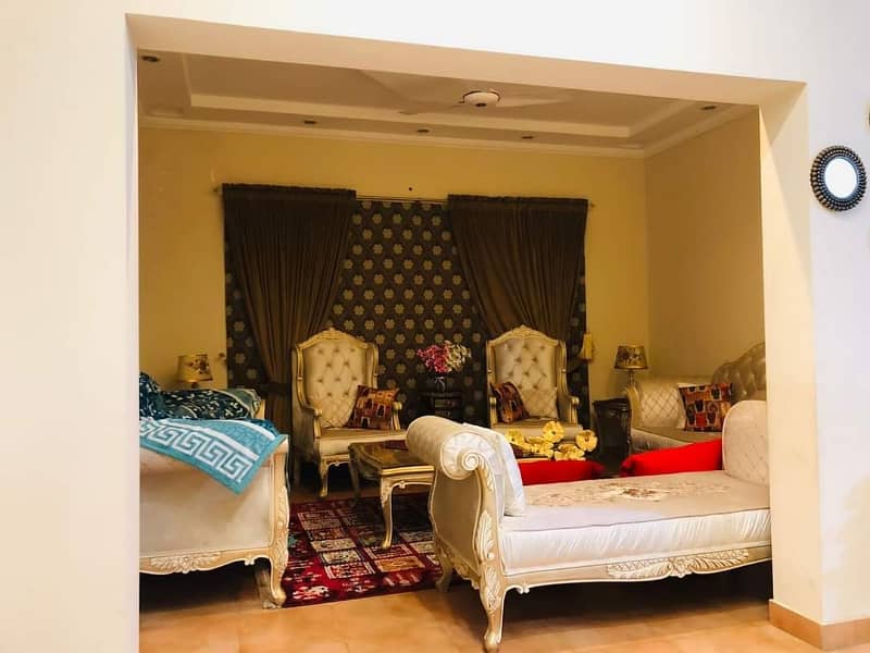 10 marla portion for rent in pchs near dha lahore 3