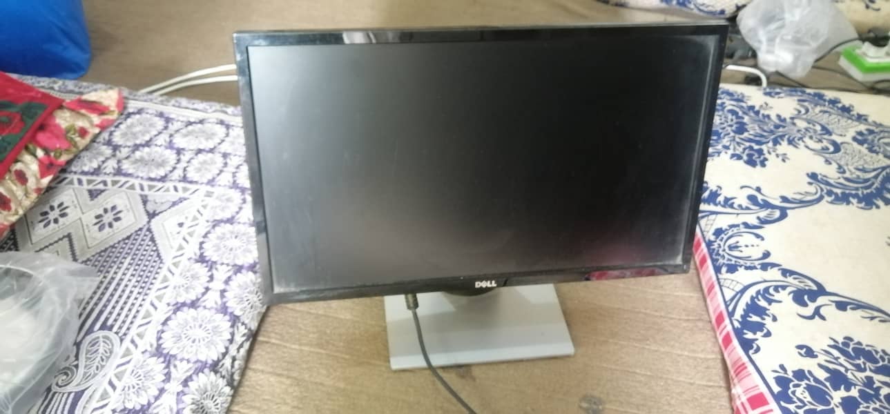 LeD Dell Company For Sale Two in One HDMI And VGA 24 inch 11