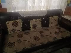 5 seater sofa for sale arjent