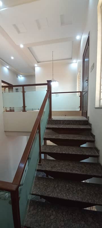 1 Kanal House For Rent With Gas Near To Park In Lake City Sector M3 12