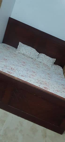 Used bed wooden good condition for sale 1