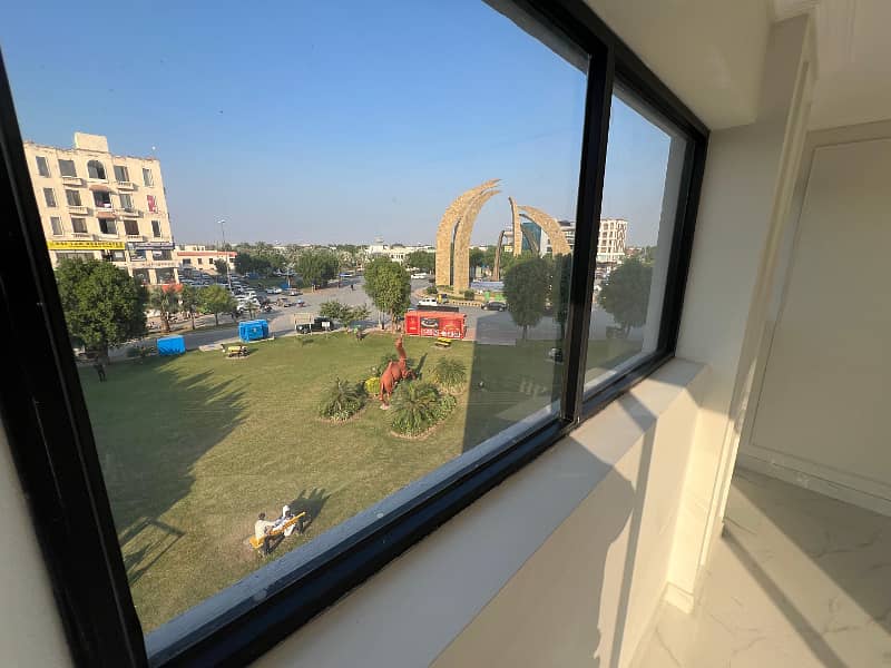 Corner Talwar Chowk View 1 Bed Apartment For Sale In Bahria Town Lahore 13