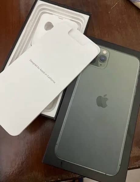 iPhone 11 pro max 64gb waterpacked 4