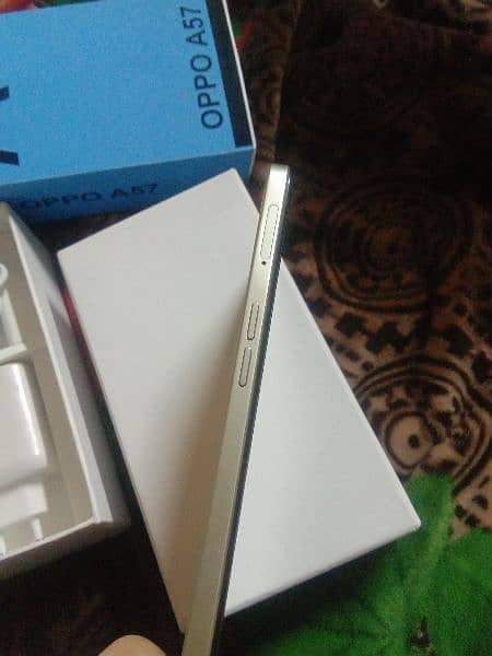 oppo A57 6gb 128gb memory All access to box 2