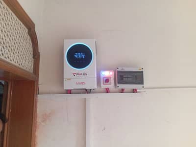Solar System Installer