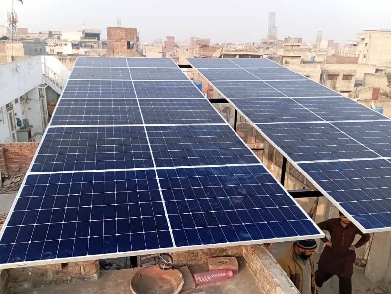 Solar System Installer 11