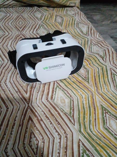 VR Box 0