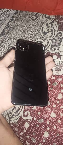 goggle pixel 4XL for sale condition 10 by 10 memory 6 64 non PTA 5