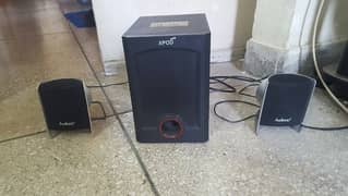 sound system 2 speakers and woofer Aux option only