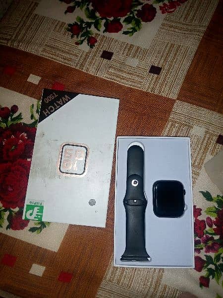 new smart watch boxe charger 4